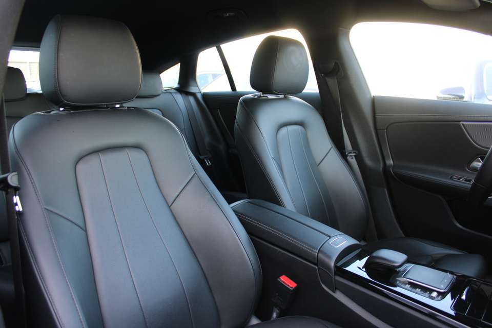 Mercedes-Benz CLA 250 - Imagem 13