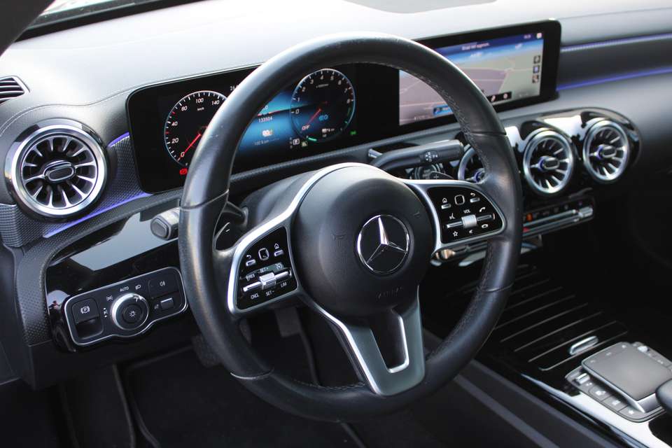 Mercedes-Benz CLA 250 - Imagem 16