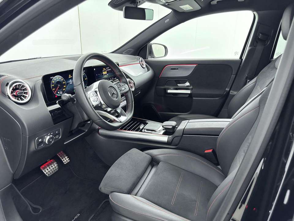 Mercedes-Benz EQA 250 - Imagem 8