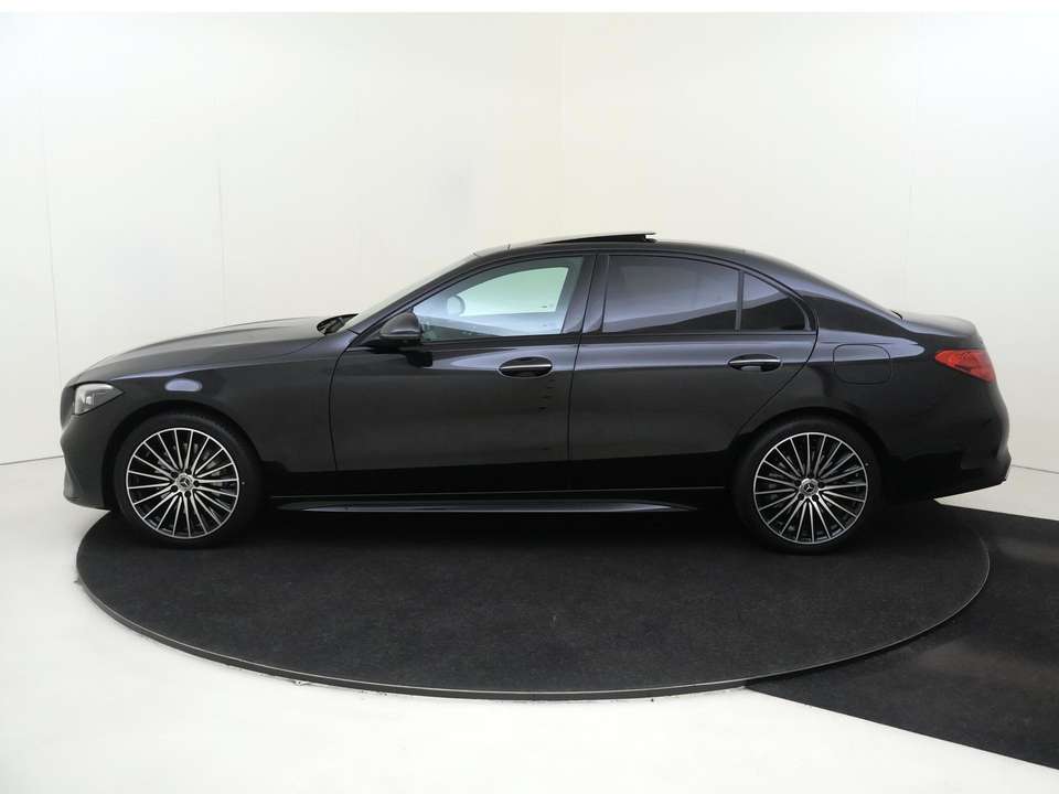 Mercedes-Benz C 300 - Imagem 8