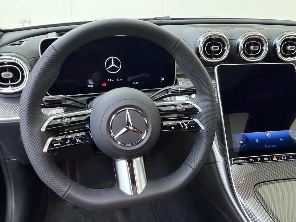 Mercedes-Benz C 300 - Imagem 10