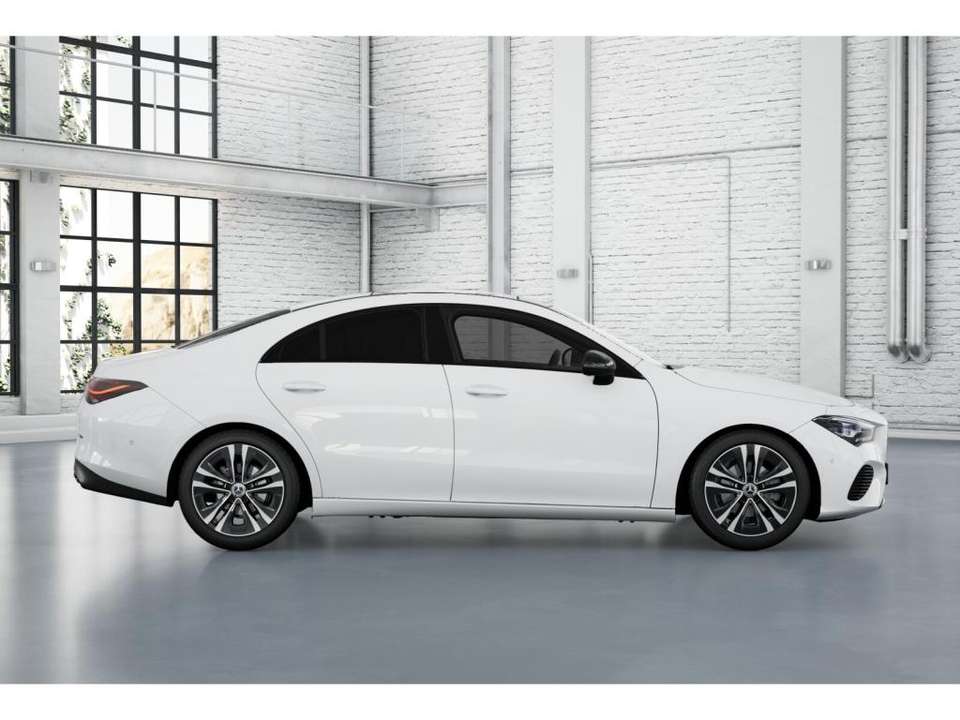 Mercedes-Benz CLA 180 - Imagem 6