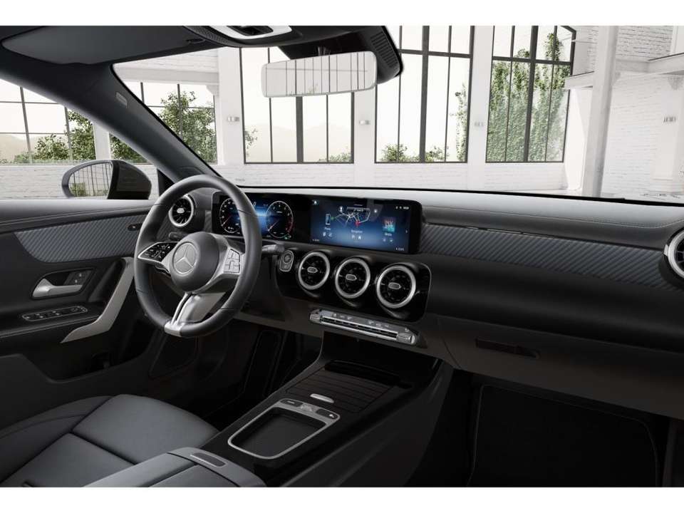 Mercedes-Benz CLA 180 - Imagem 12