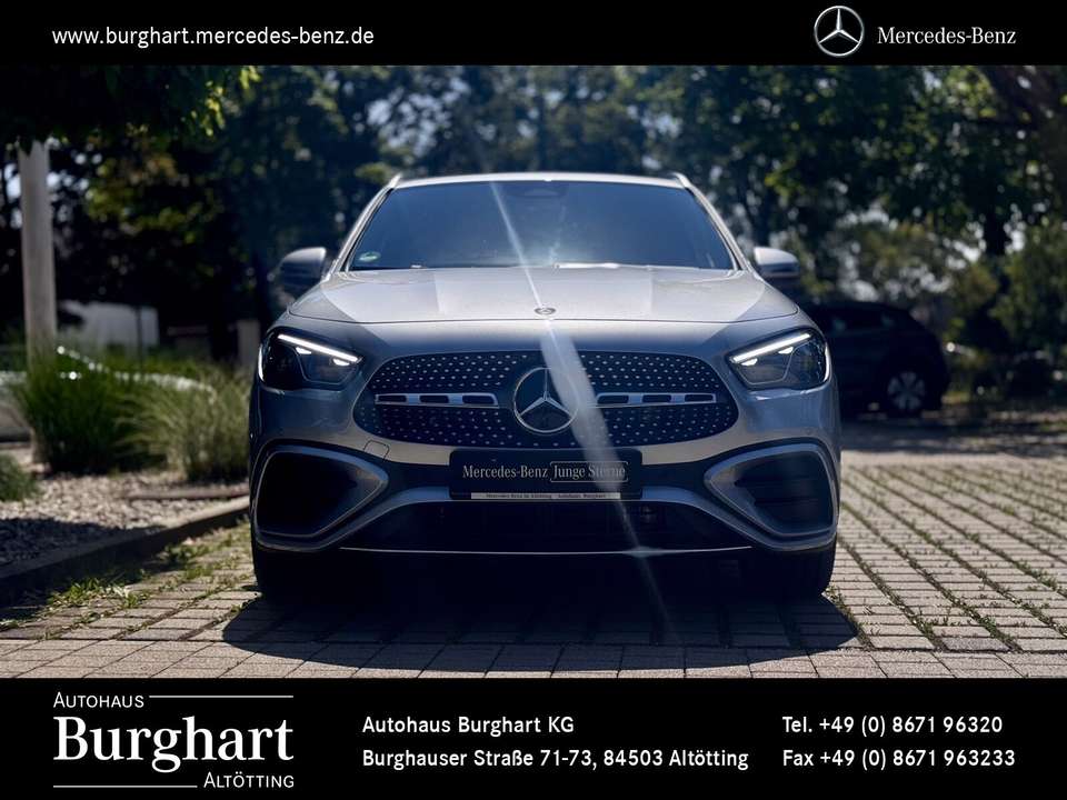 Mercedes-Benz GLA 180 - Imagem 2