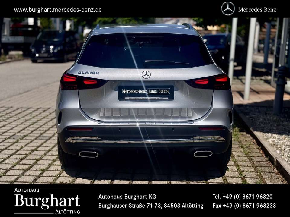 Mercedes-Benz GLA 180 - Imagem 5