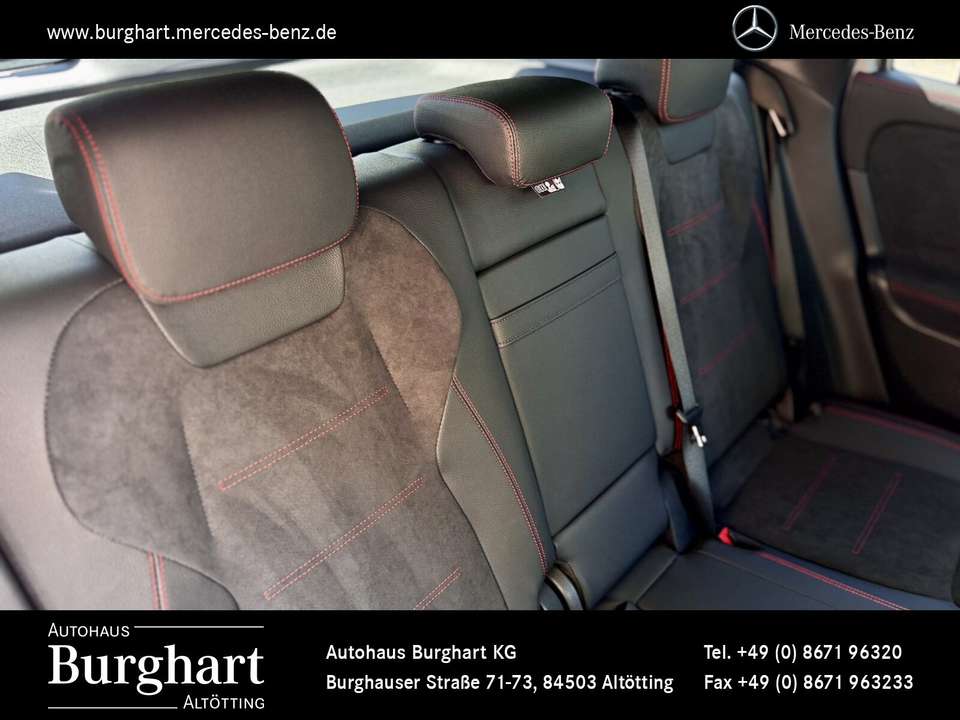 Mercedes-Benz GLA 180 - Imagem 9