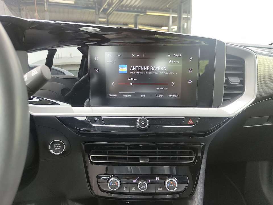 Opel Mokka-E - Imagem 13