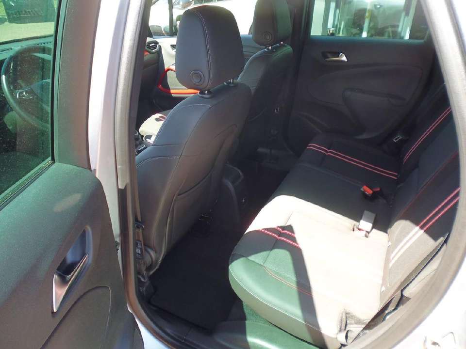 Opel Crossland X - Imagem 11