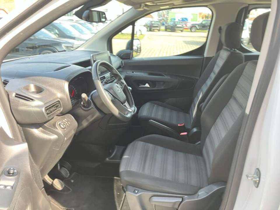 Opel Combo Life - Imagem 9