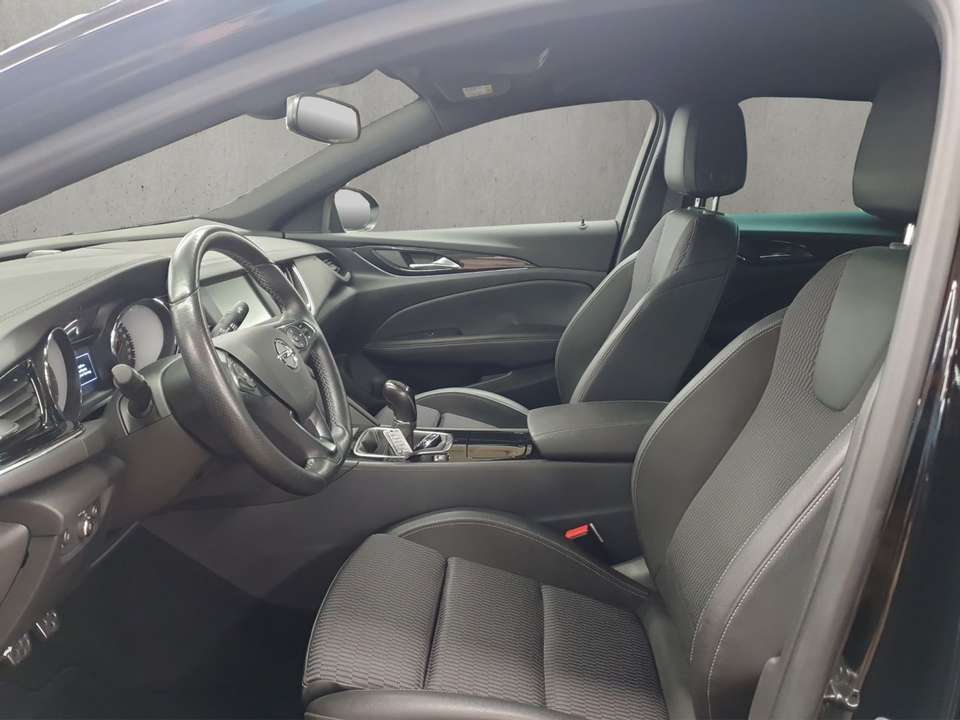 Opel Insignia - Imagem 9