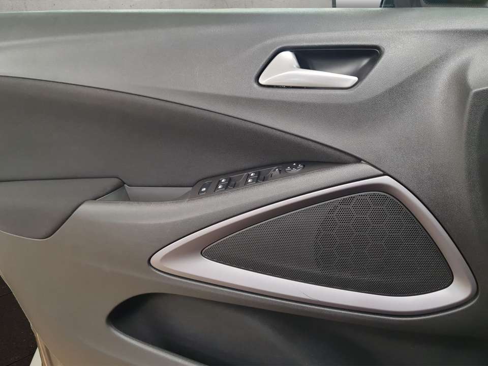 Opel Crossland - Imagem 12