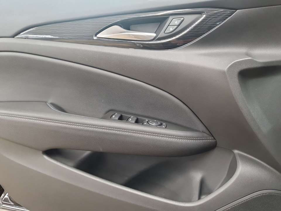 Opel Insignia - Imagem 12