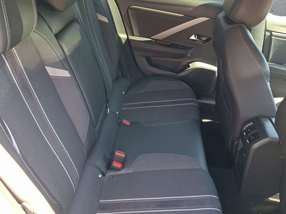 Opel Astra - Imagem 18