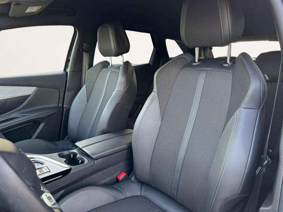 Peugeot 3008 - Imagem 9