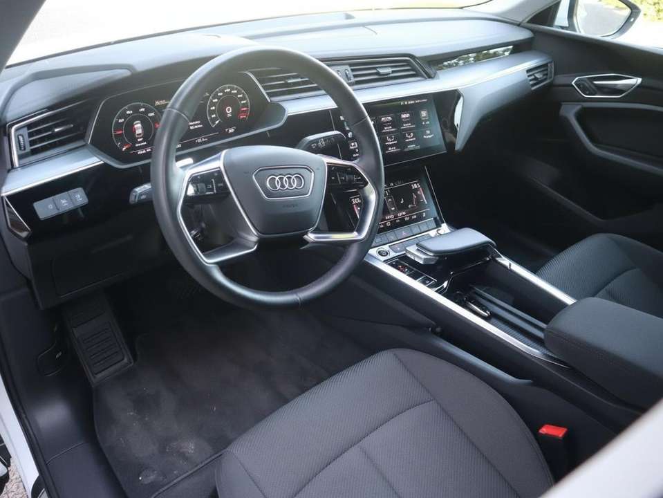 Audi e-tron - Imagem 10