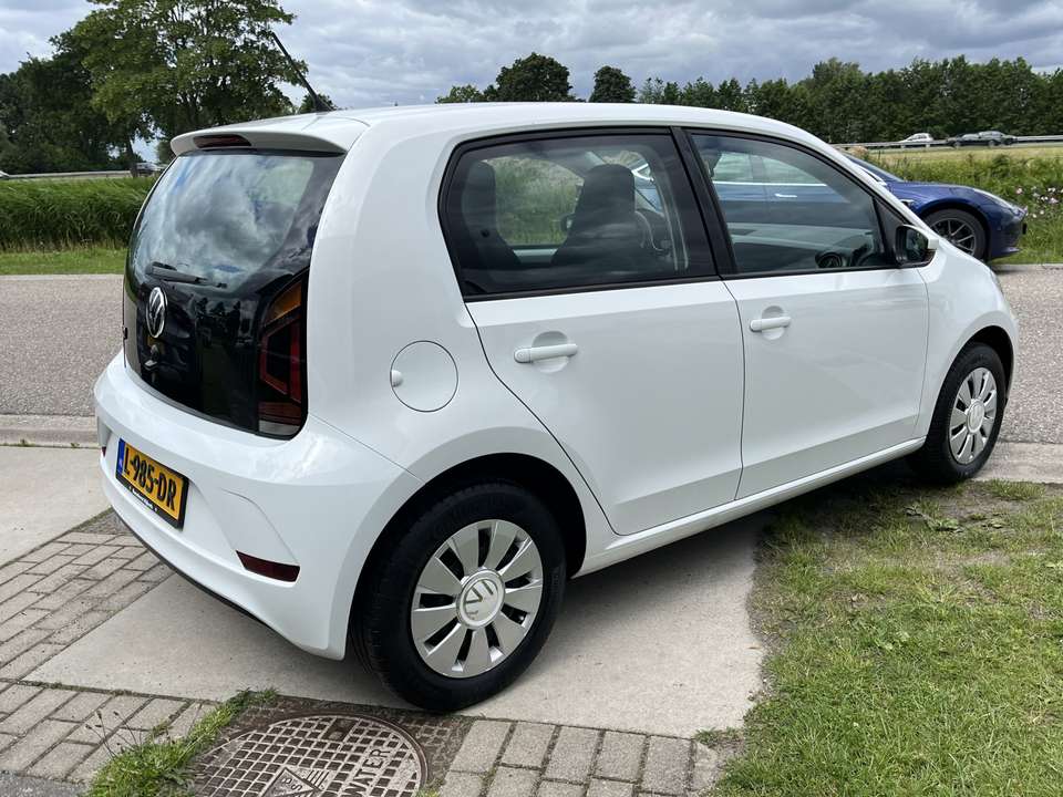 Volkswagen up! - Imagem 2