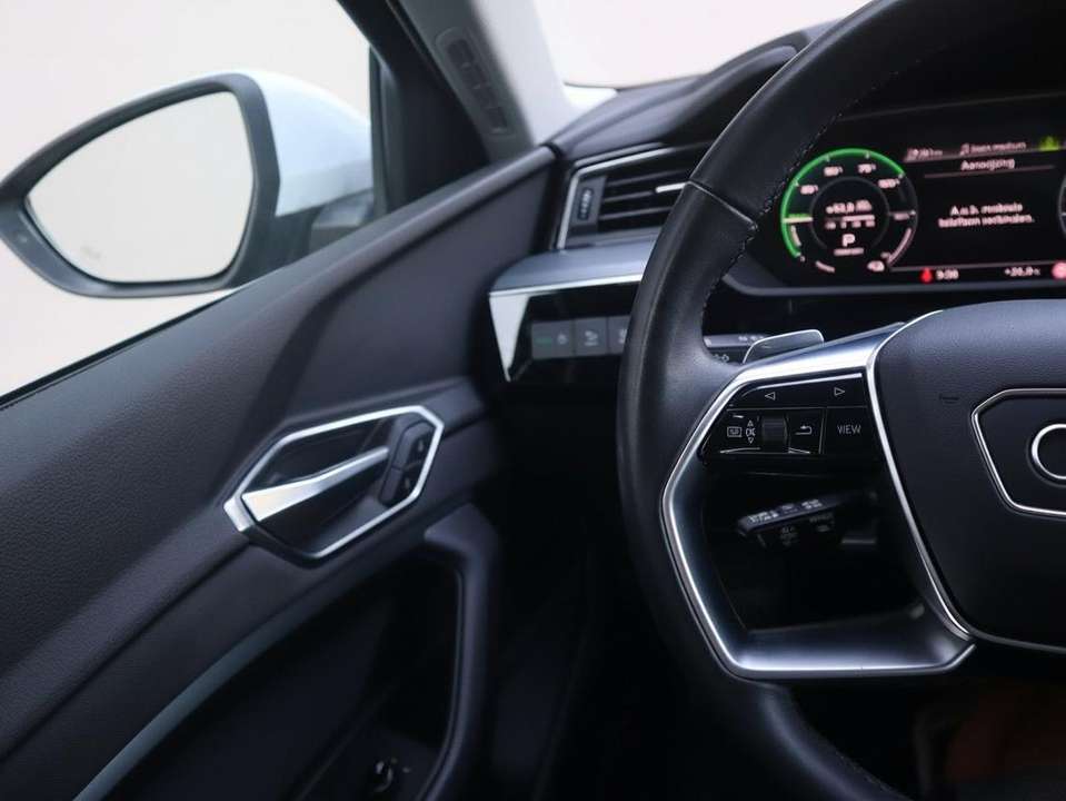 Audi e-tron - Imagem 16