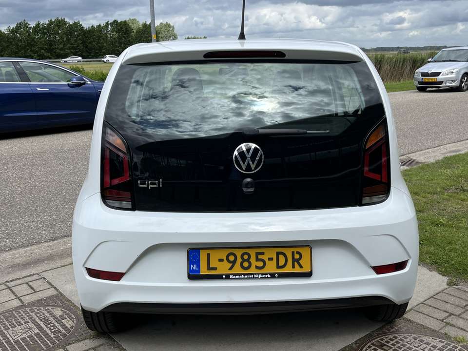 Volkswagen up! - Imagem 6