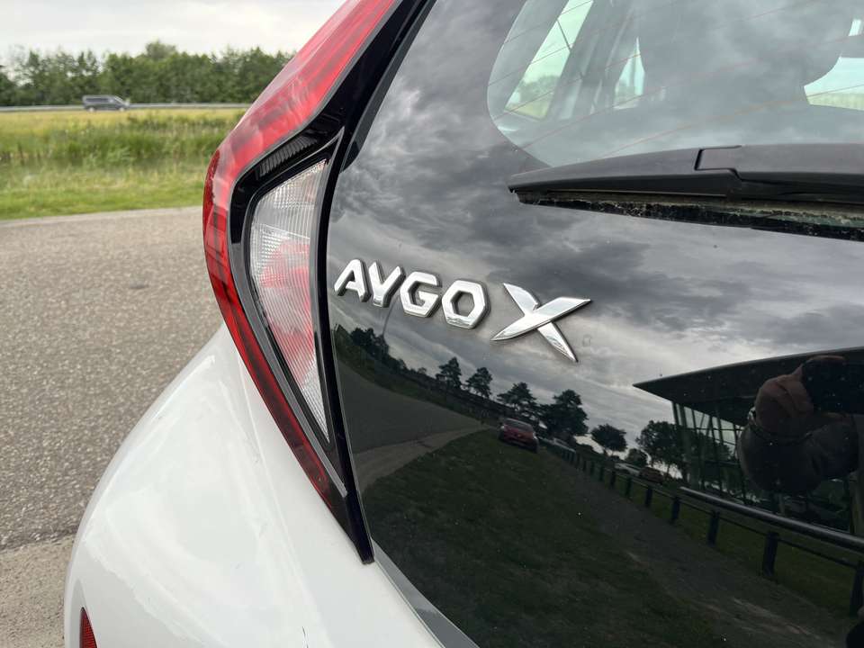 Toyota Aygo X - Imagem 6
