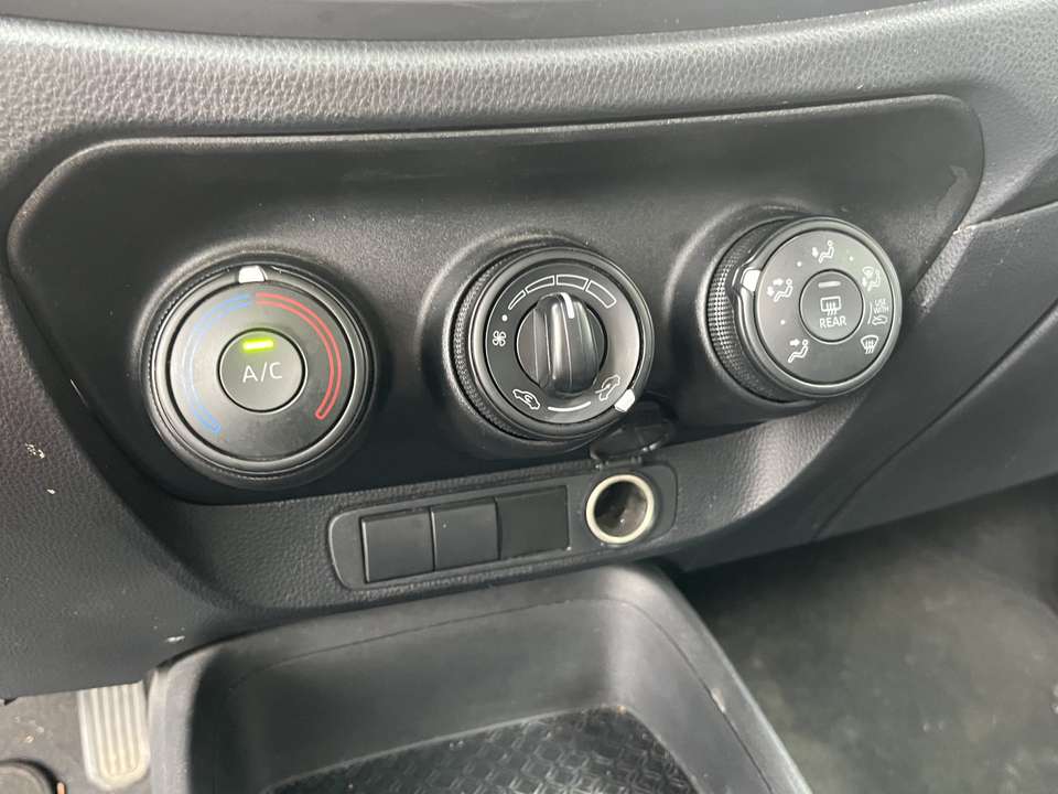 Toyota Aygo X - Imagem 8