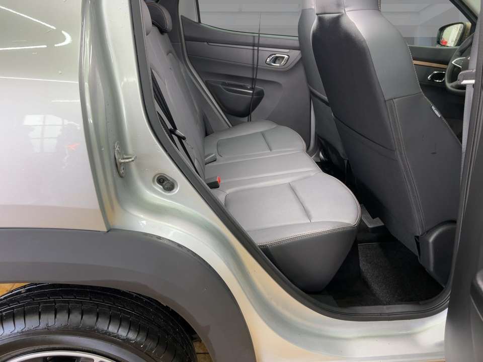 Dacia Spring - Imagem 9