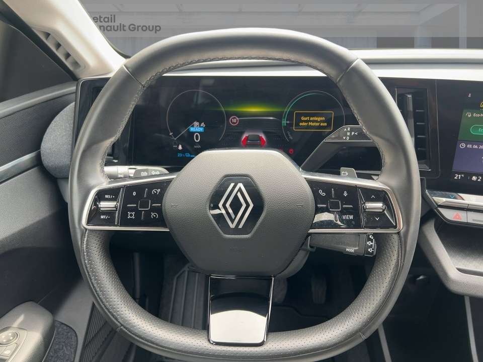 Renault Megane E-Tech - Imagem 11