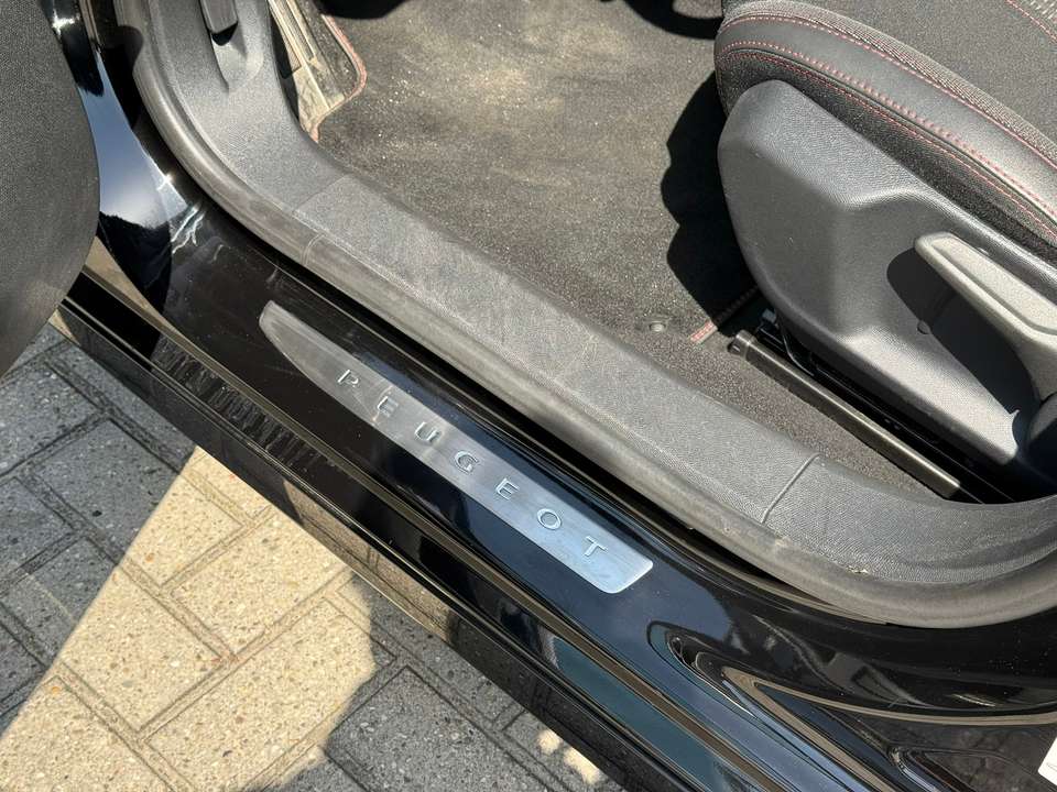 Peugeot 308 - Imagem 12