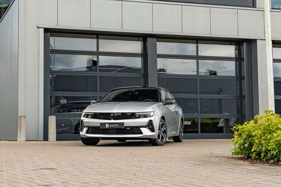 Opel Astra - Imagem 1