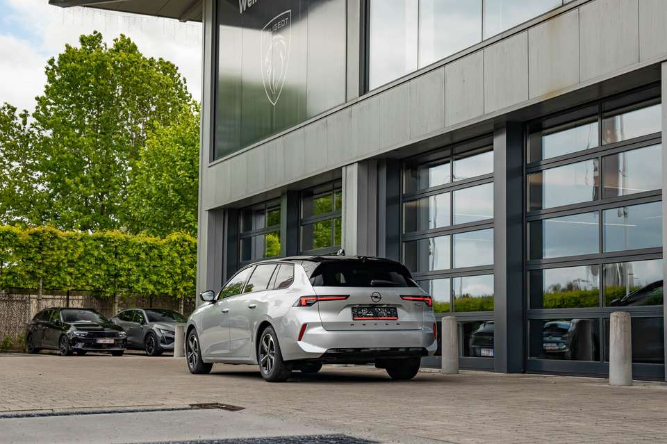 Opel Astra - Imagem 8