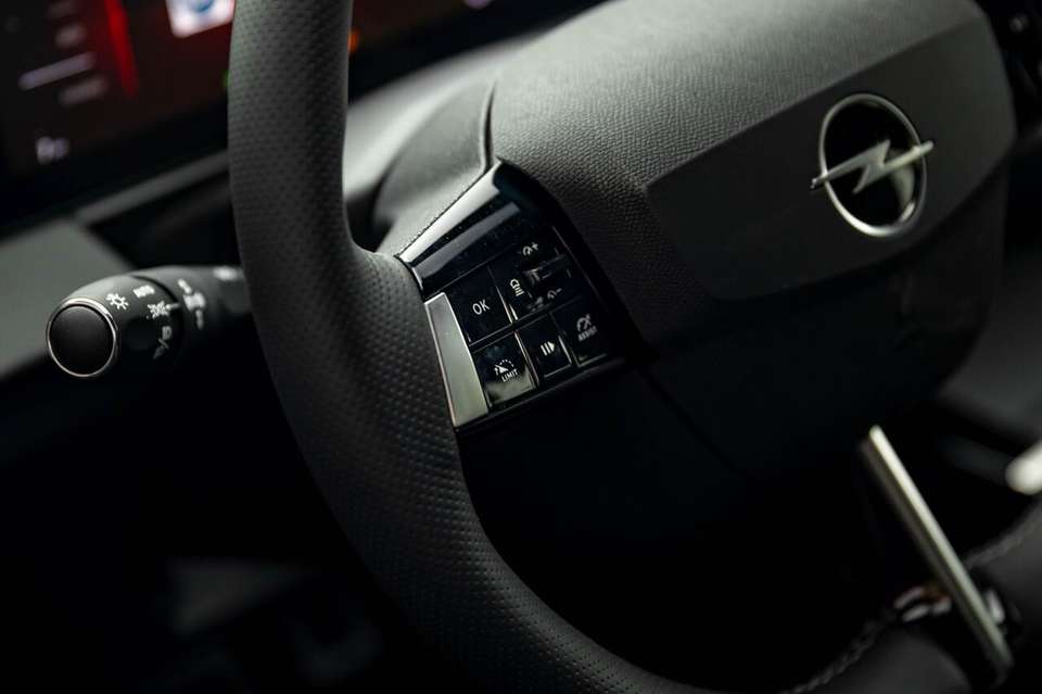 Opel Astra - Imagem 13