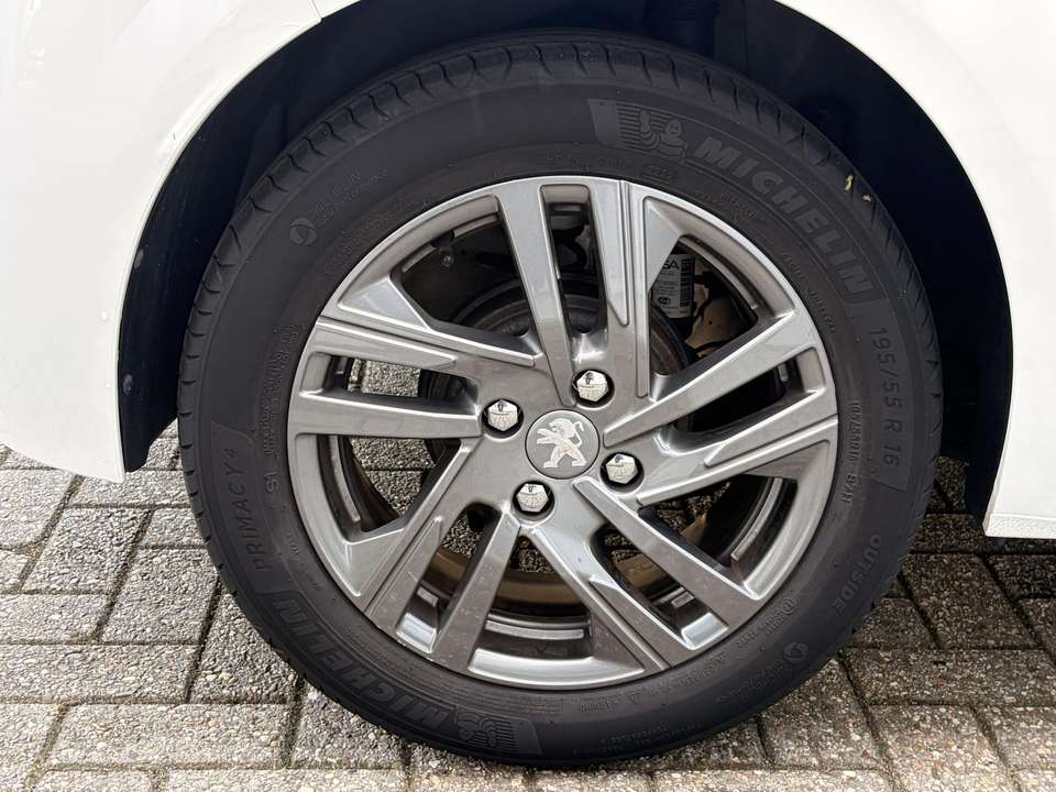 Peugeot 208 - Imagem 11