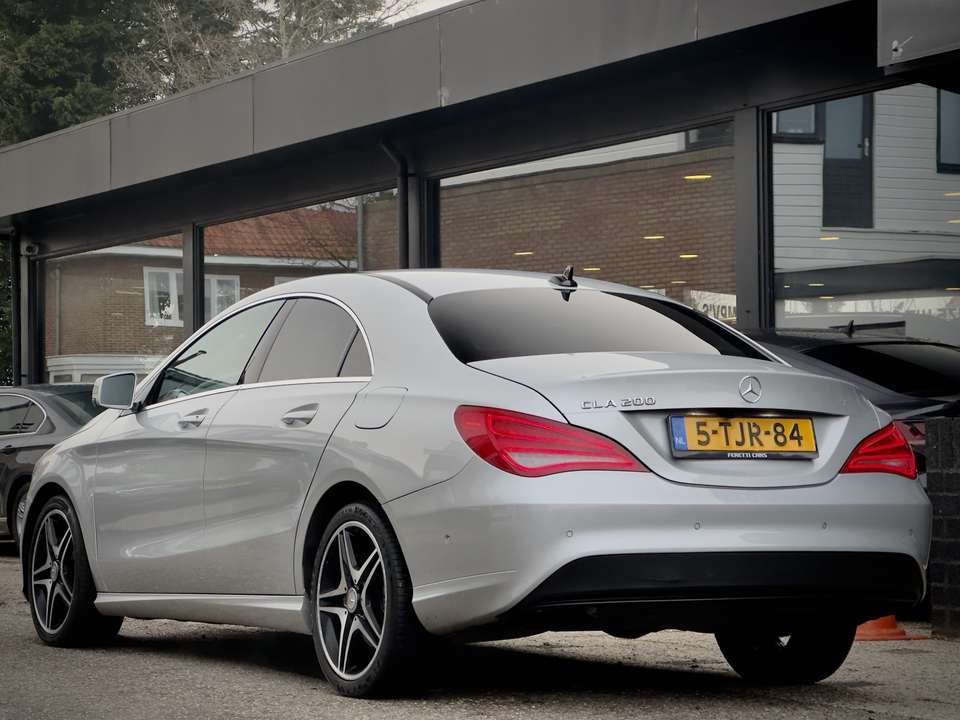 Mercedes-Benz CLA 200 - Imagem 3