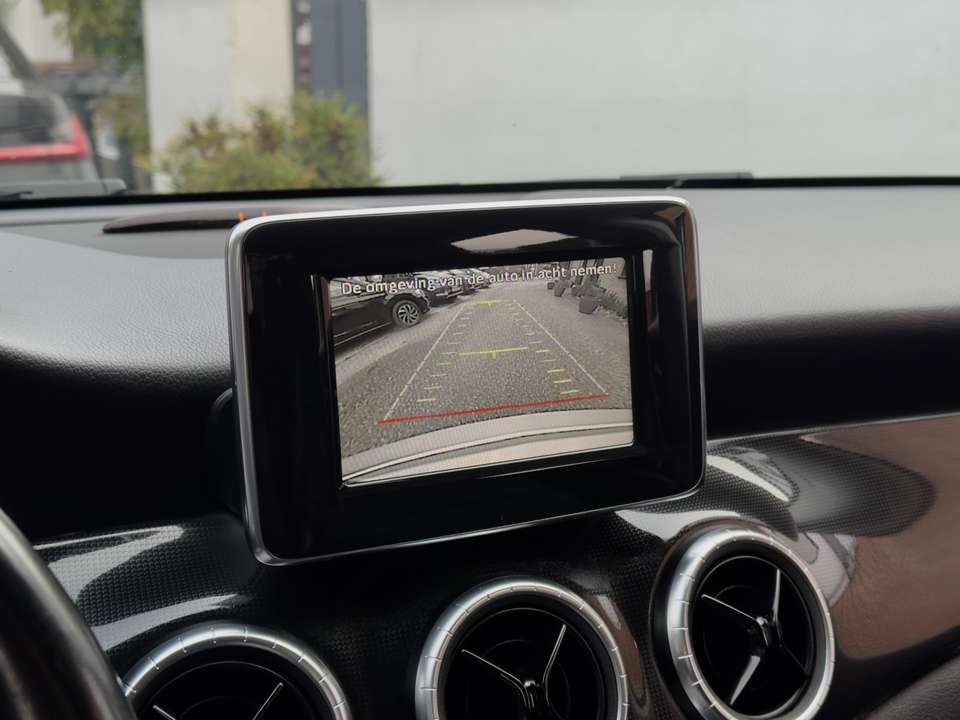 Mercedes-Benz CLA 200 - Imagem 6