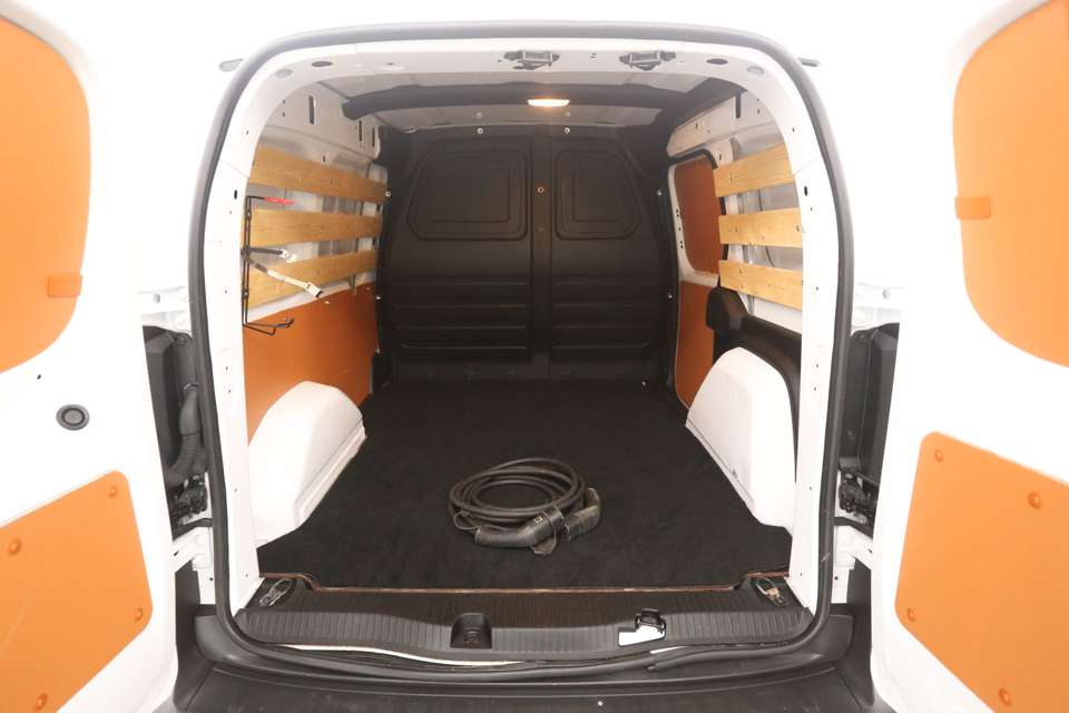 Renault Kangoo E-TECH - Imagem 3