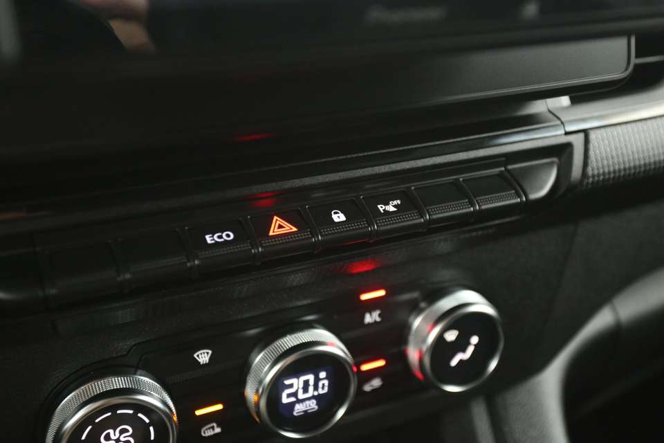 Renault Kangoo E-TECH - Imagem 20