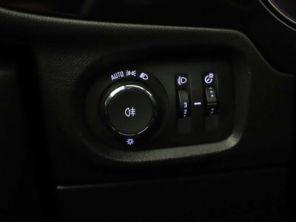 Opel Corsa - Imagem 8