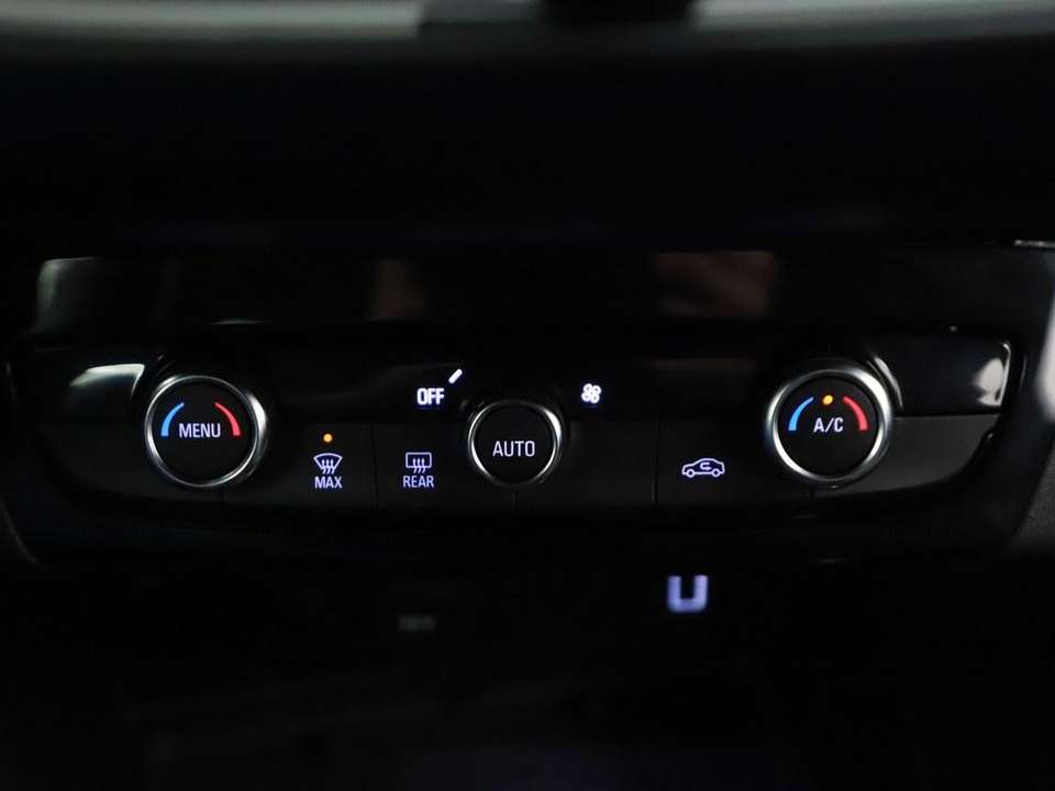 Opel Corsa - Imagem 18