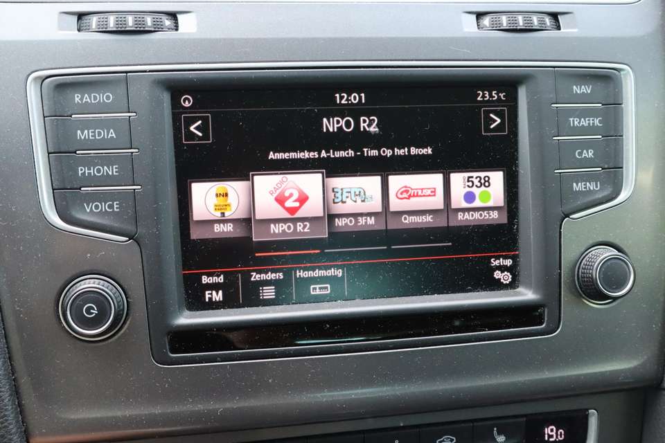 Volkswagen Golf - Imagem 8