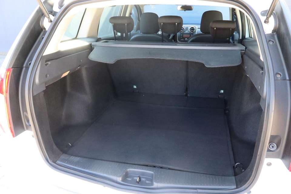 Dacia Logan - Imagem 17