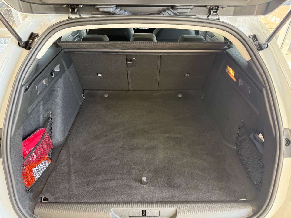Peugeot 308 - Imagem 6
