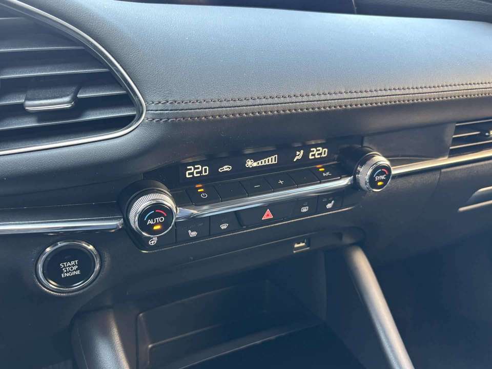 Mazda 3 - Imagem 11