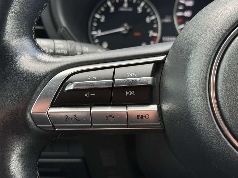 Mazda 3 - Imagem 12