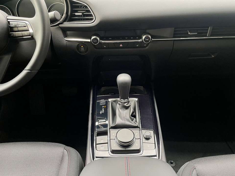 Mazda CX-30 - Imagem 8