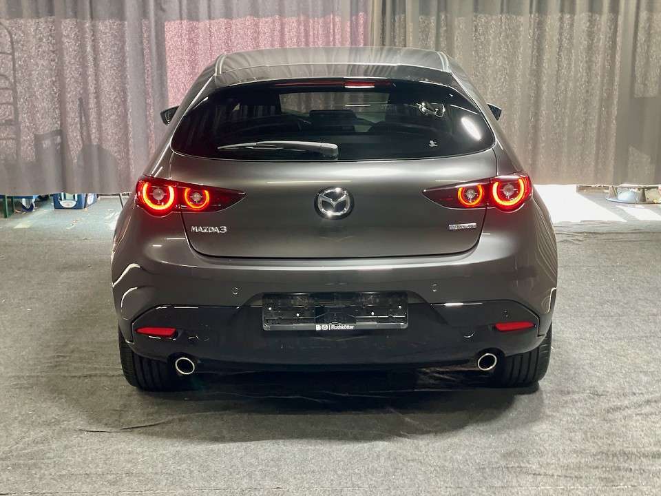 Mazda 3 - Imagem 7