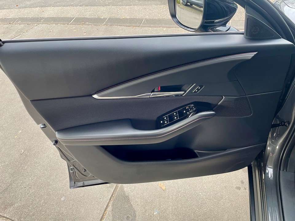Mazda CX-30 - Imagem 10