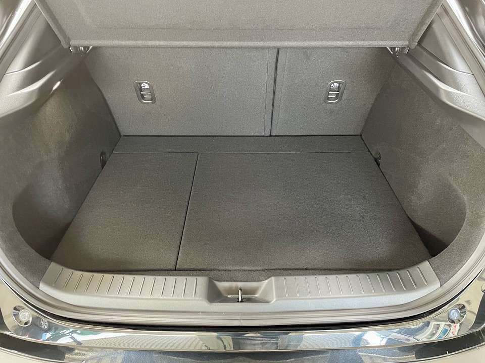 Mazda CX-30 - Imagem 9