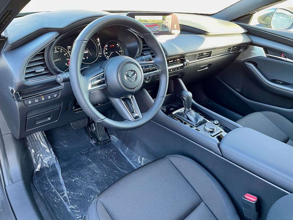 Mazda 3 - Imagem 15