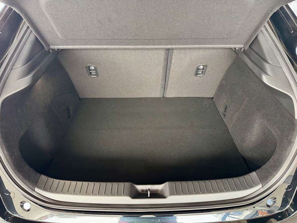 Mazda CX-30 - Imagem 9