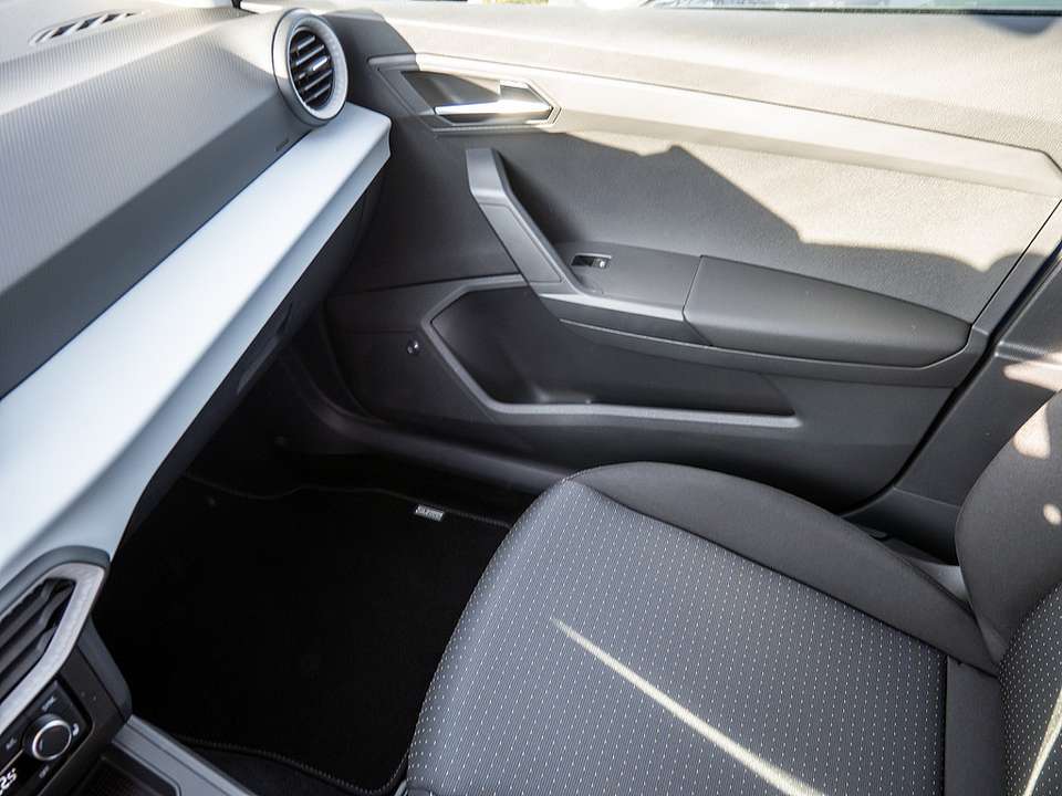 SEAT Ibiza - Imagem 13