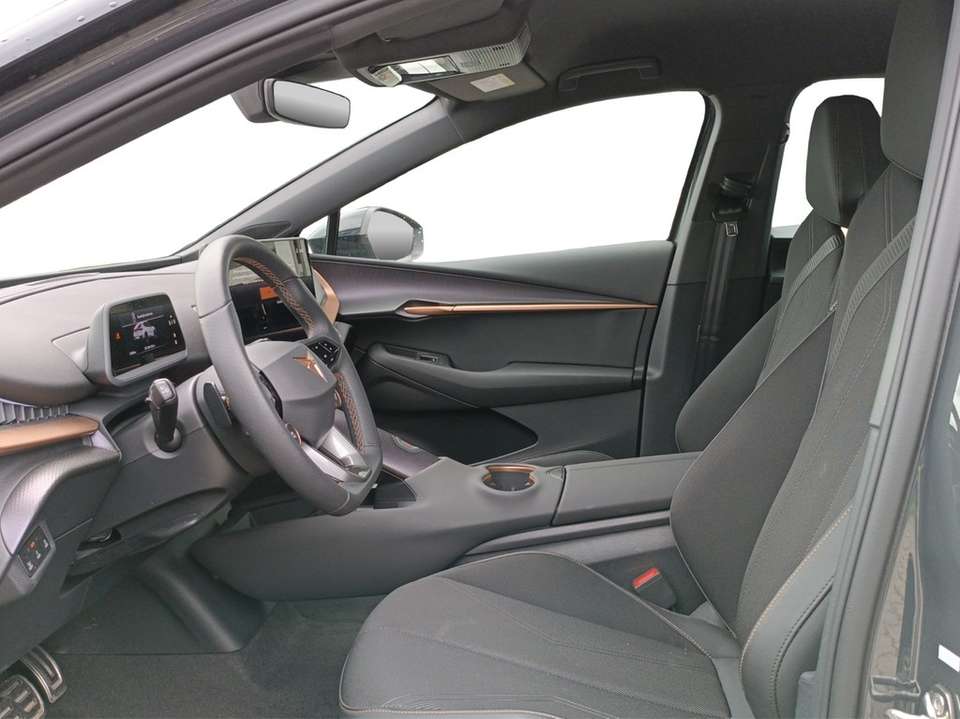 CUPRA Tavascan - Imagem 14